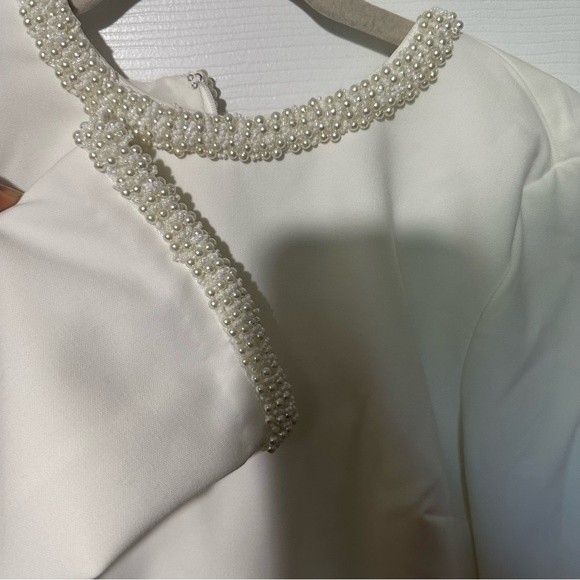 Mabel Imitation Pearl Trim Mini Dress In White Size 2 - Picture 5 of 8